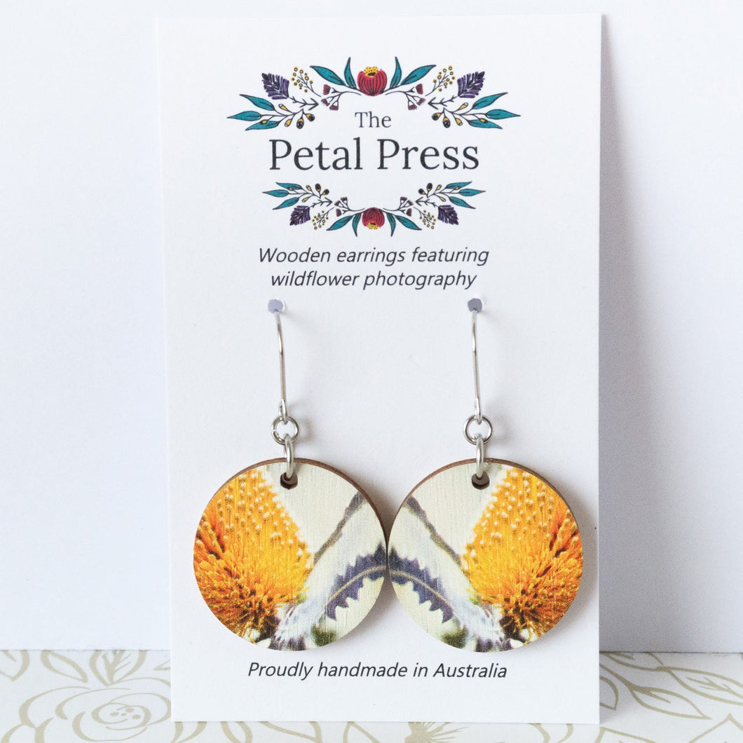 Acorn Banksia Earrings / Circle Hooks [PPEC1056]